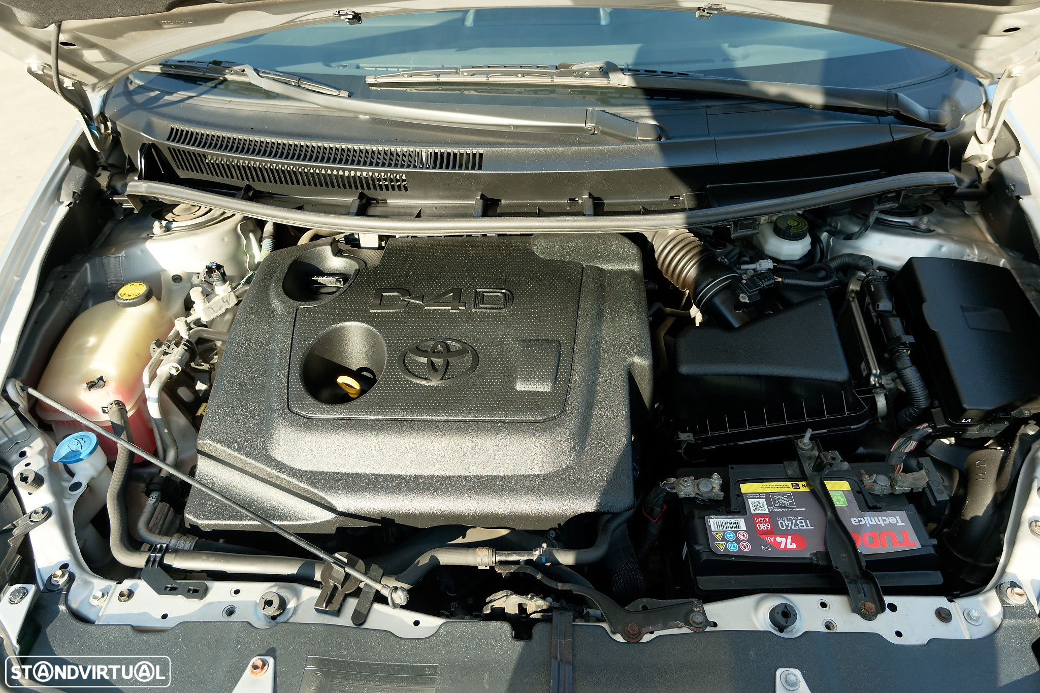 Toyota Auris 1.4 D-4D Comfort+VSC - 23