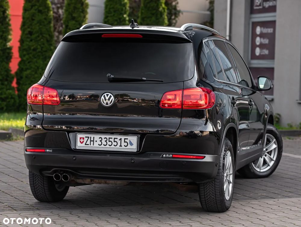 Volkswagen Tiguan - 12