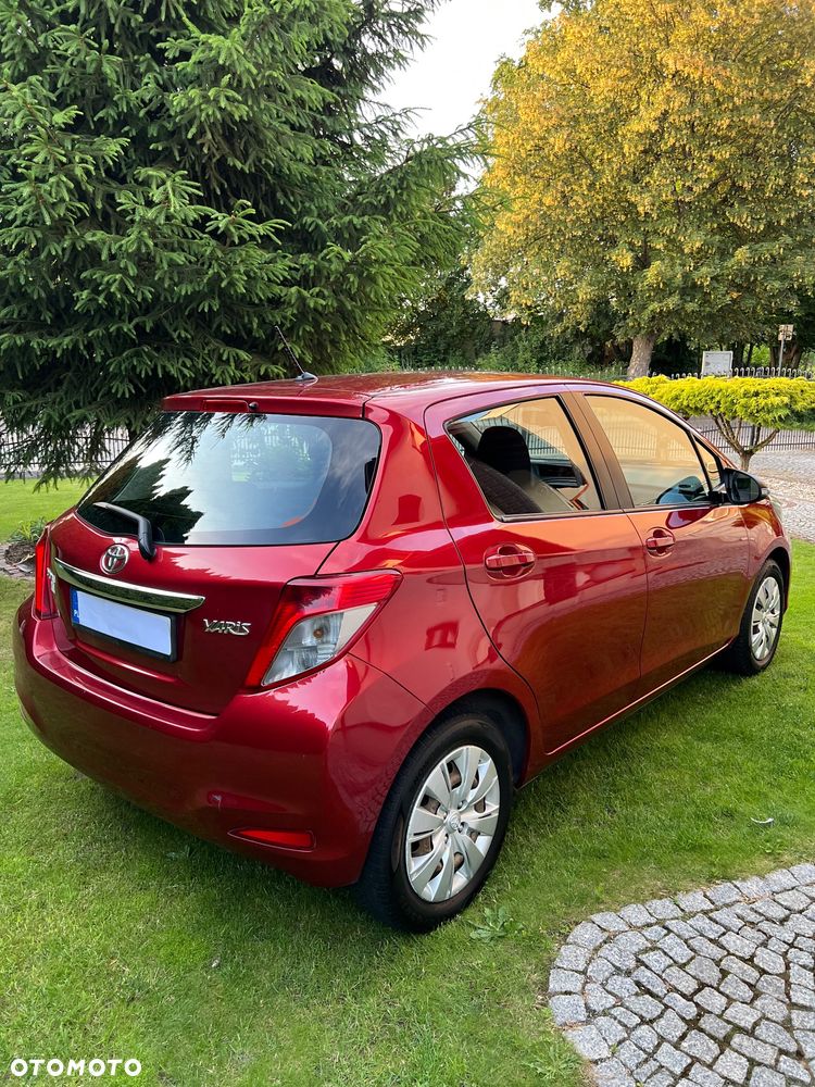Toyota Yaris - 7