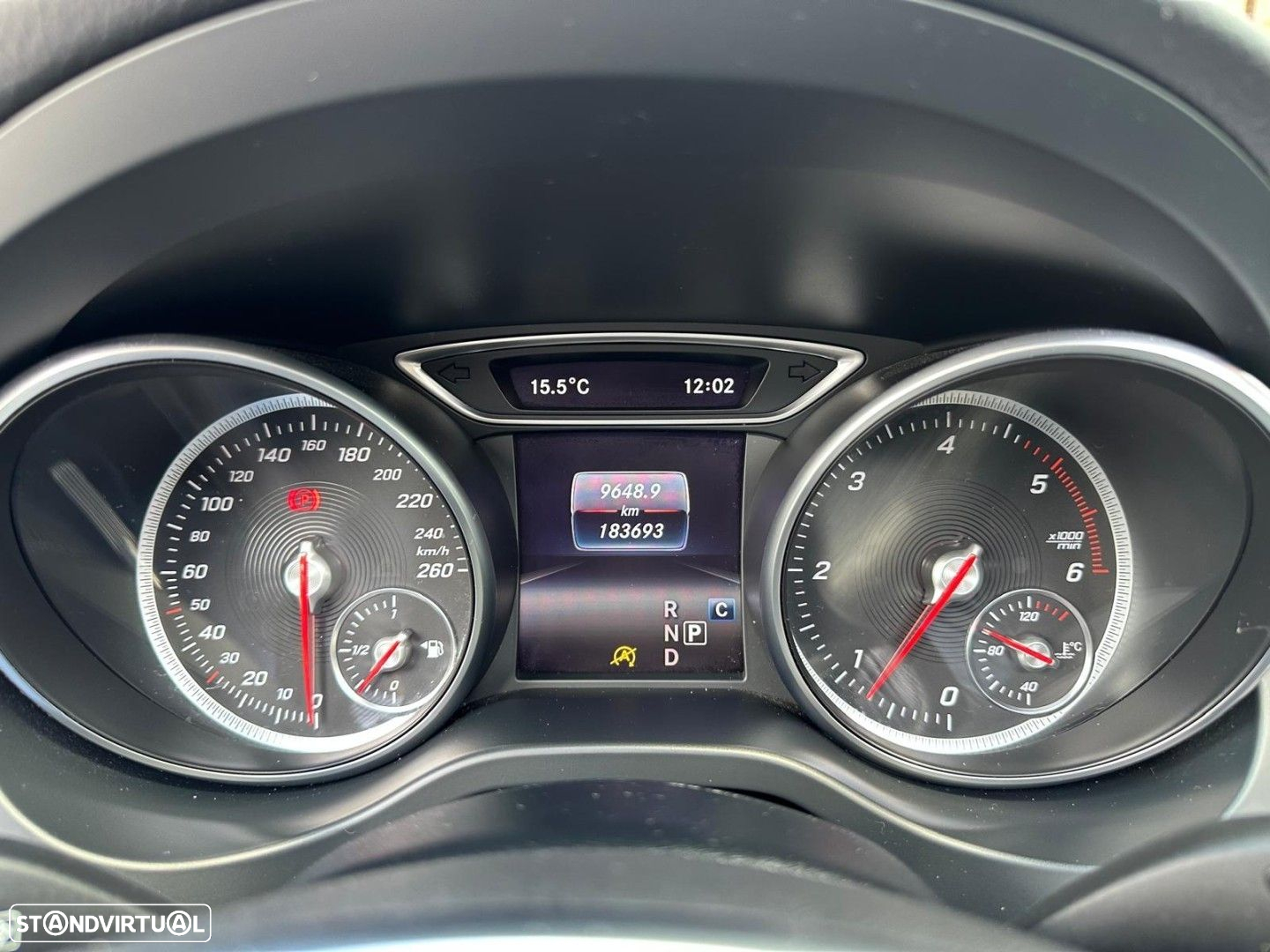 Mercedes-Benz CLA 200 d Shooting Brake AMG Line Aut. - 28