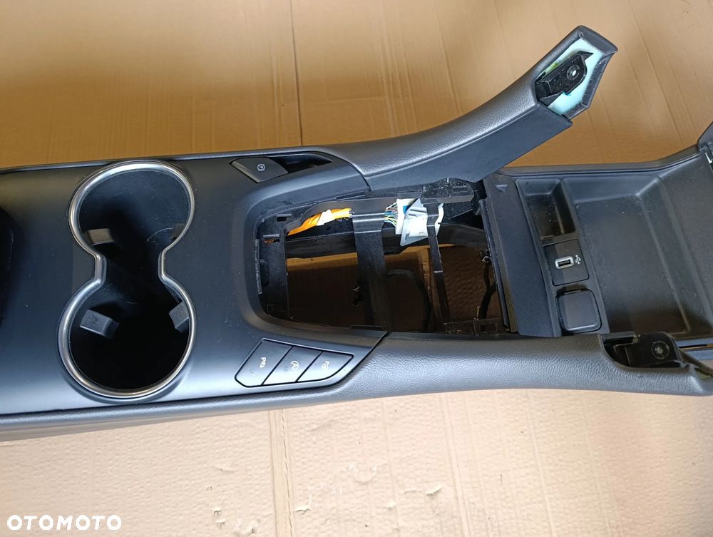 FORD MONDEO MK5 TUNEL ŚRODKOWY PODŁOKIETNIK EUROPA - 3