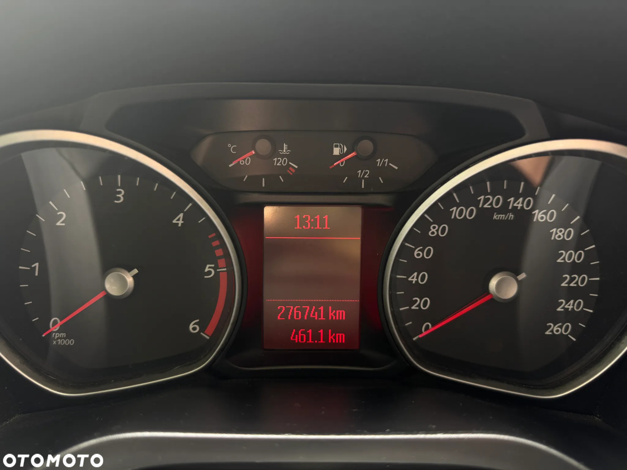 Ford S-Max - 11