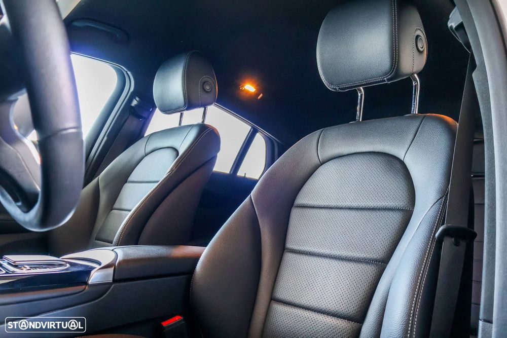 Mercedes-Benz GLC 300 de Coupe 4Matic - 19
