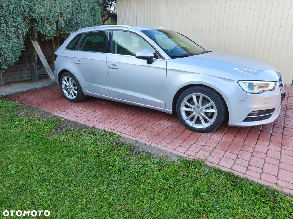 Audi A3 Sportback 2.0 TDI Attraction - 4