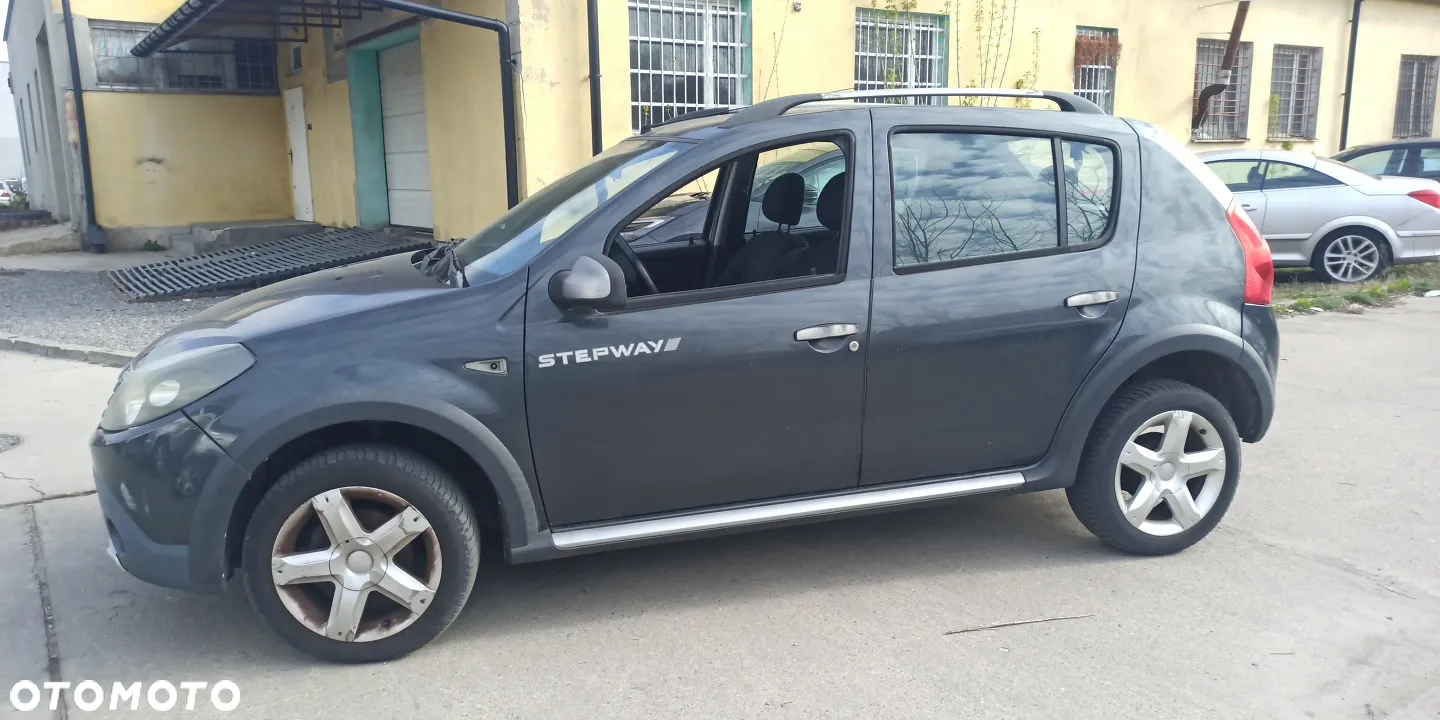 Dacia Sandero 1.5 dCi Stepway - 11