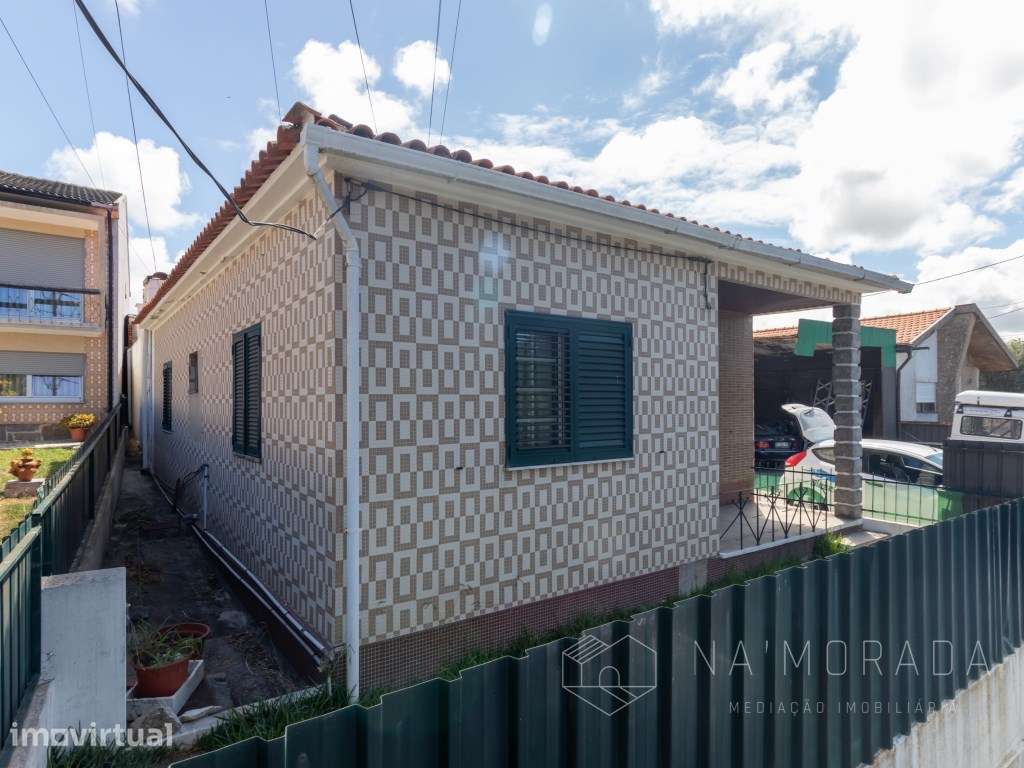 Moradia Térrea de Quatro Frentes | Potencial de Valorização e Reabi... - Grande imagem: 2/22