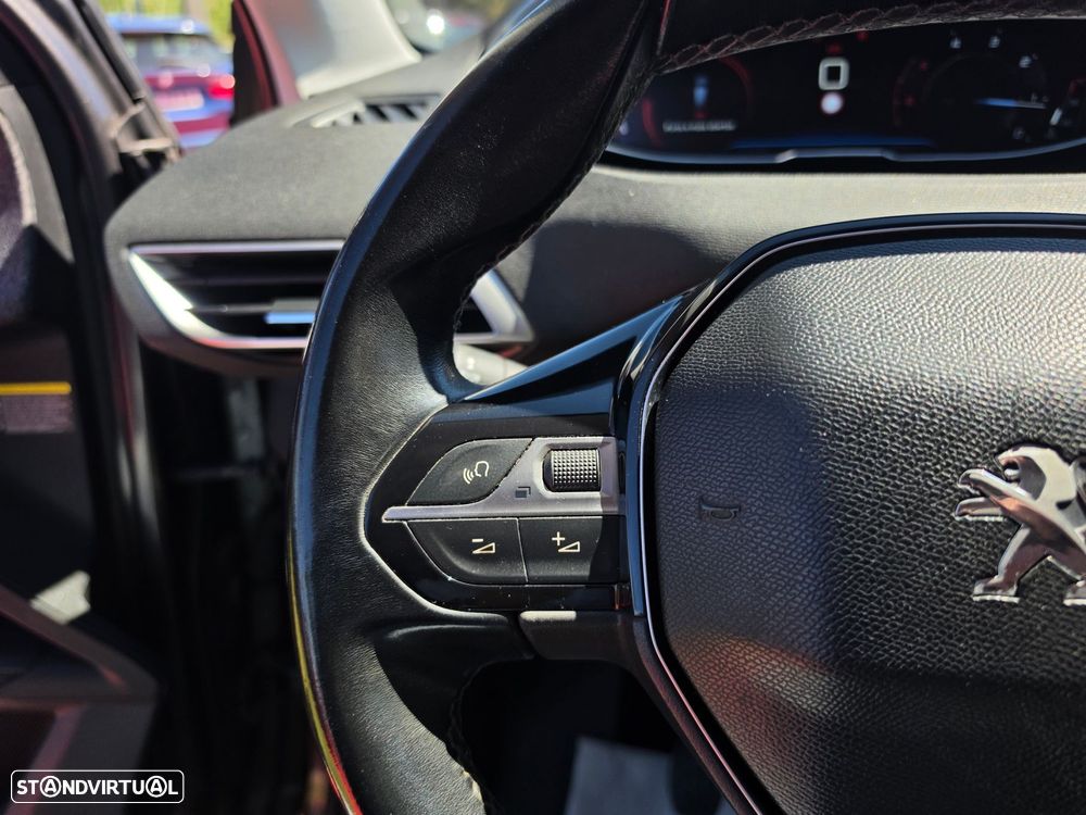Peugeot 5008 1.5 BlueHDi Allure - 15