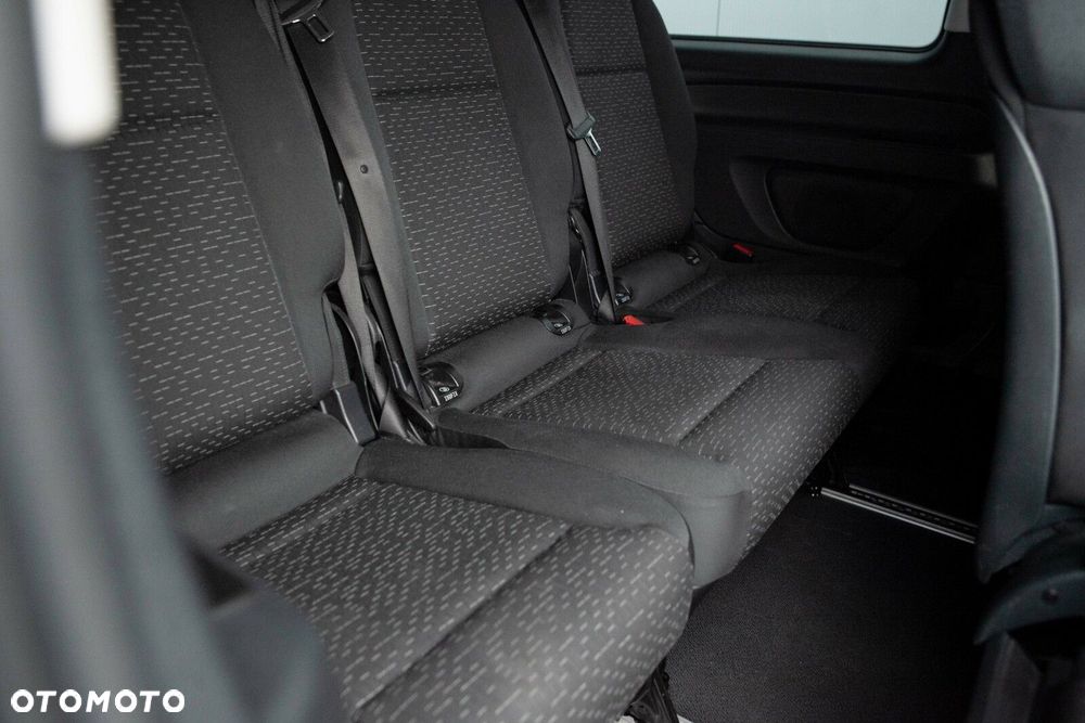 Mercedes-Benz Vito - 26
