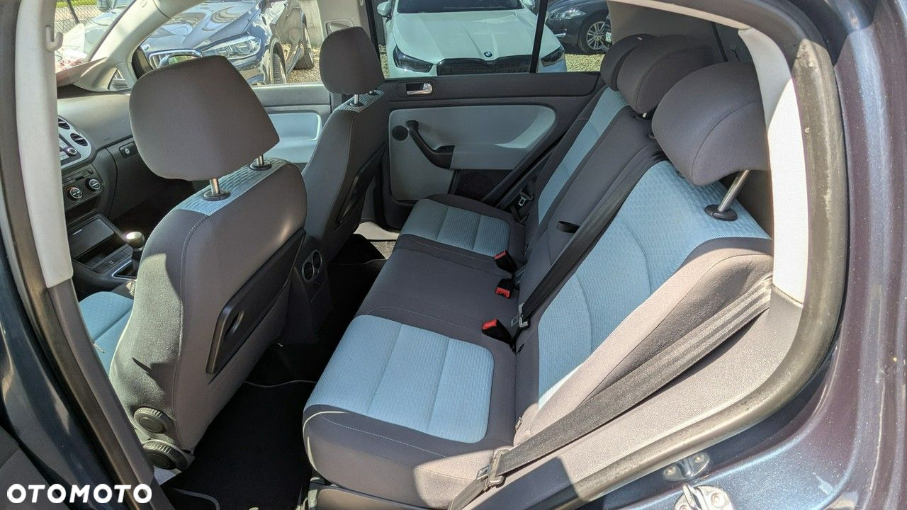 Volkswagen Golf Plus - 16