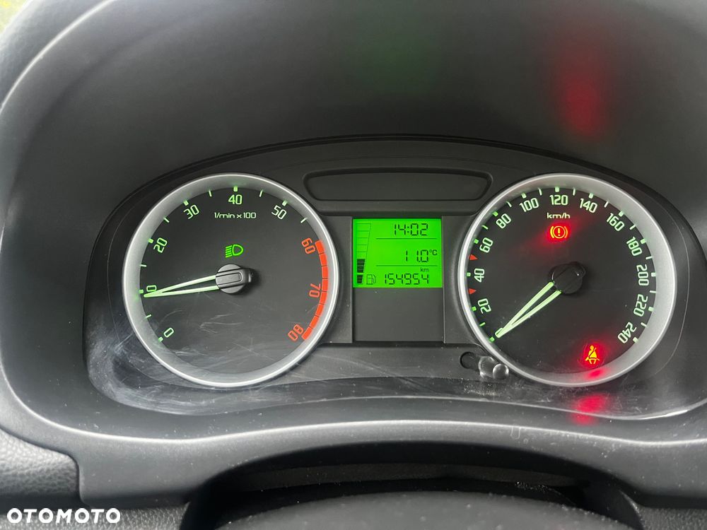 Skoda Fabia 1.4 16V Comfort - 10