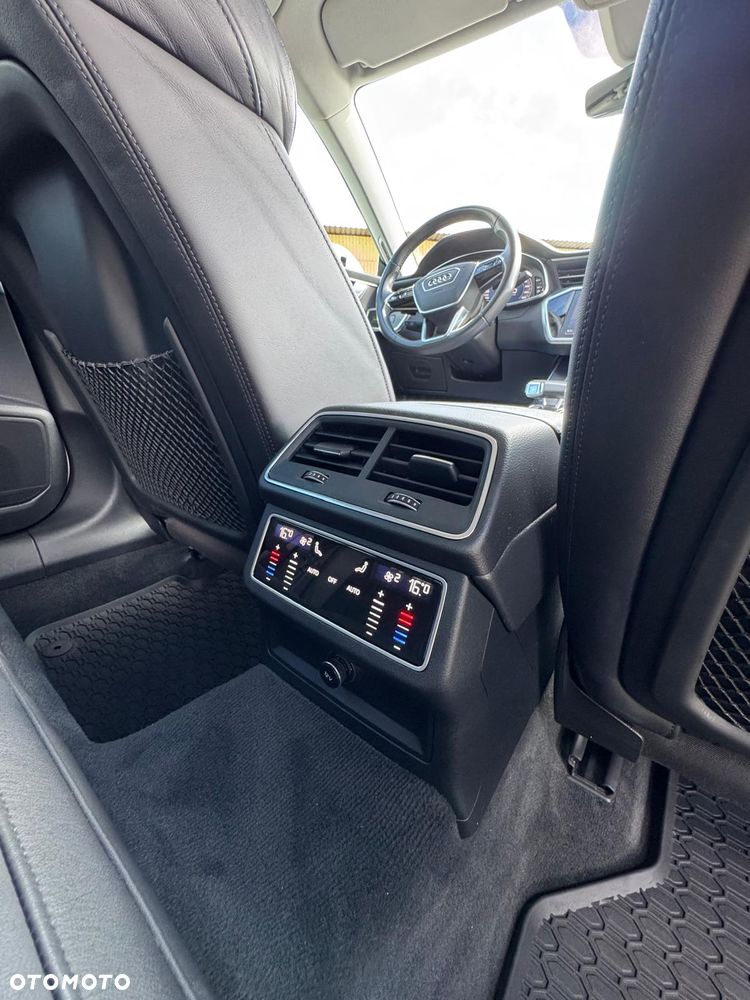 Audi A7 Sportback - 11
