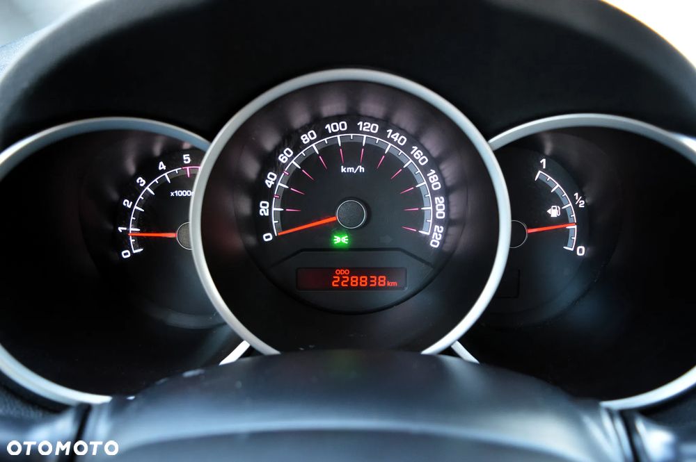 Kia Venga 1.4 CRDi L - 40