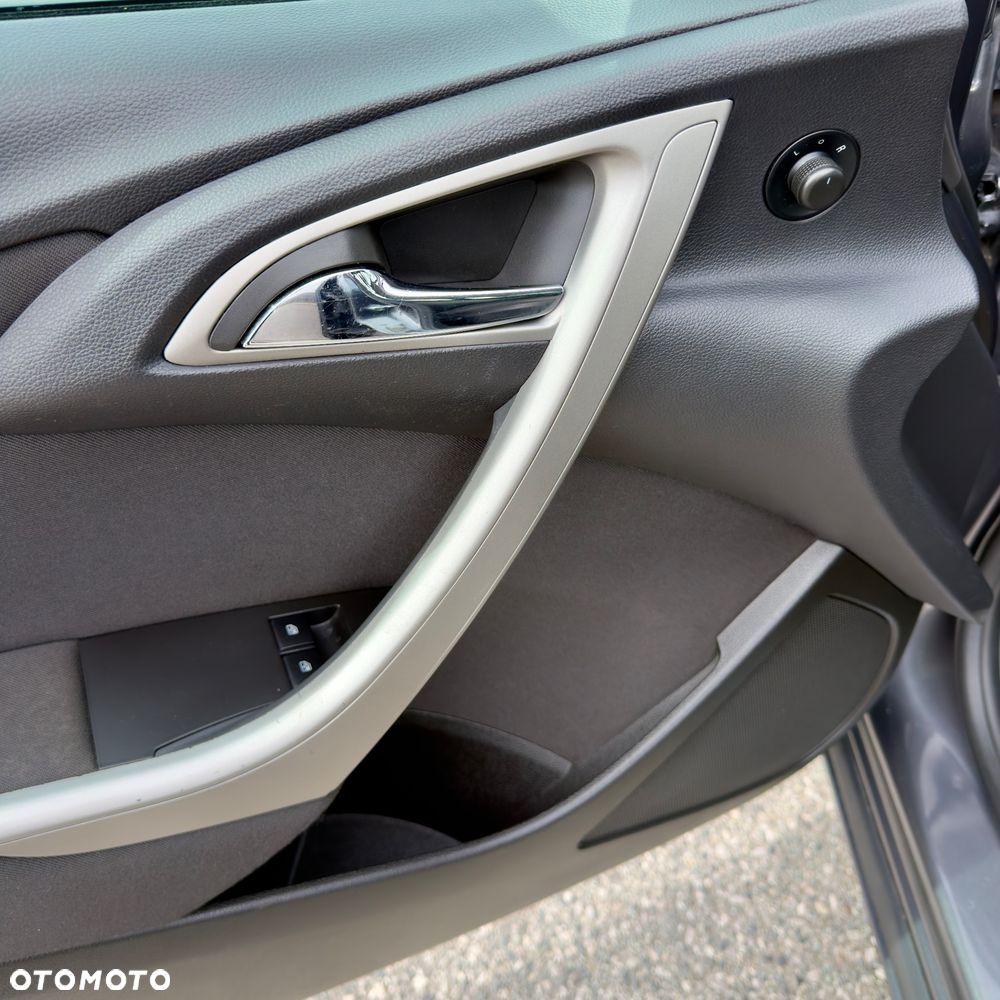 Opel Astra 1.4 Turbo Color Edition - 8
