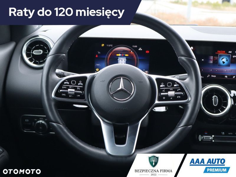 Mercedes-Benz GLA - 17