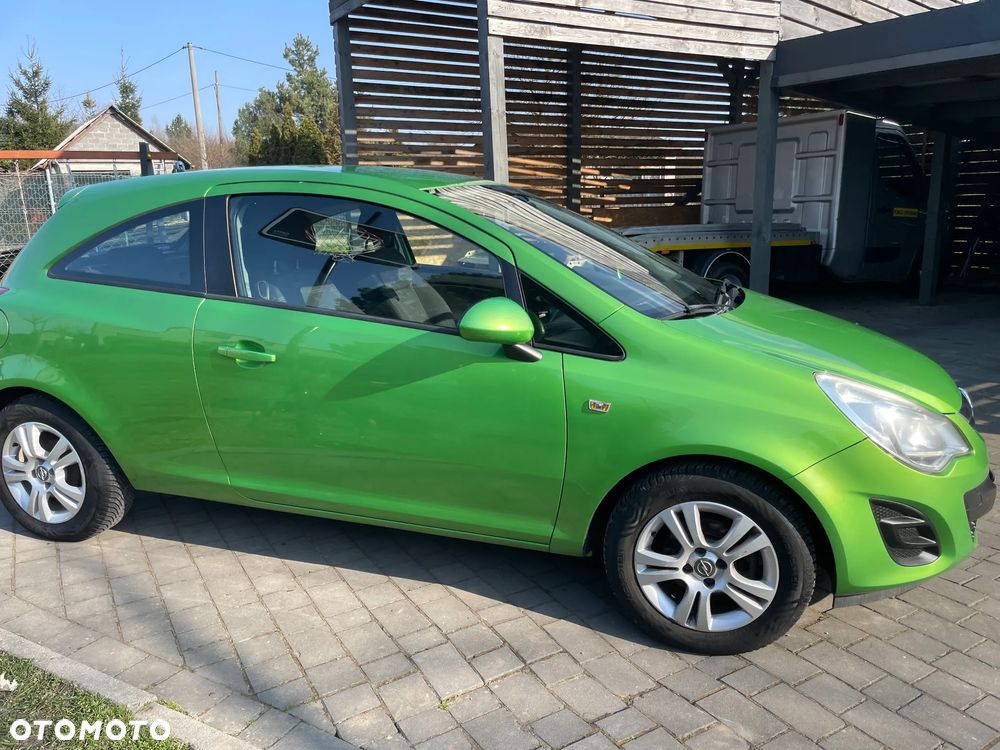 Opel Corsa 1.4 16V Color Stripes - 2