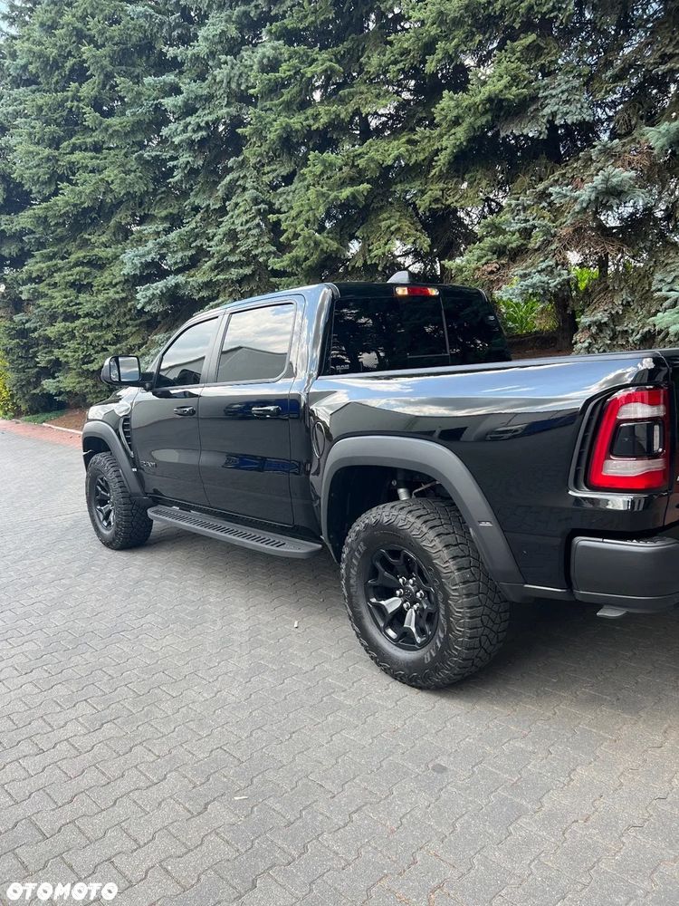 Dodge RAM TRX - 10
