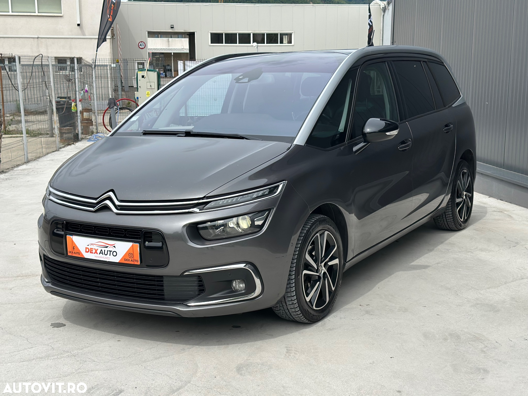 Citroën C4 Grand Space Tourer 1.5 BlueHDi S&S EAT8 Feel - 18