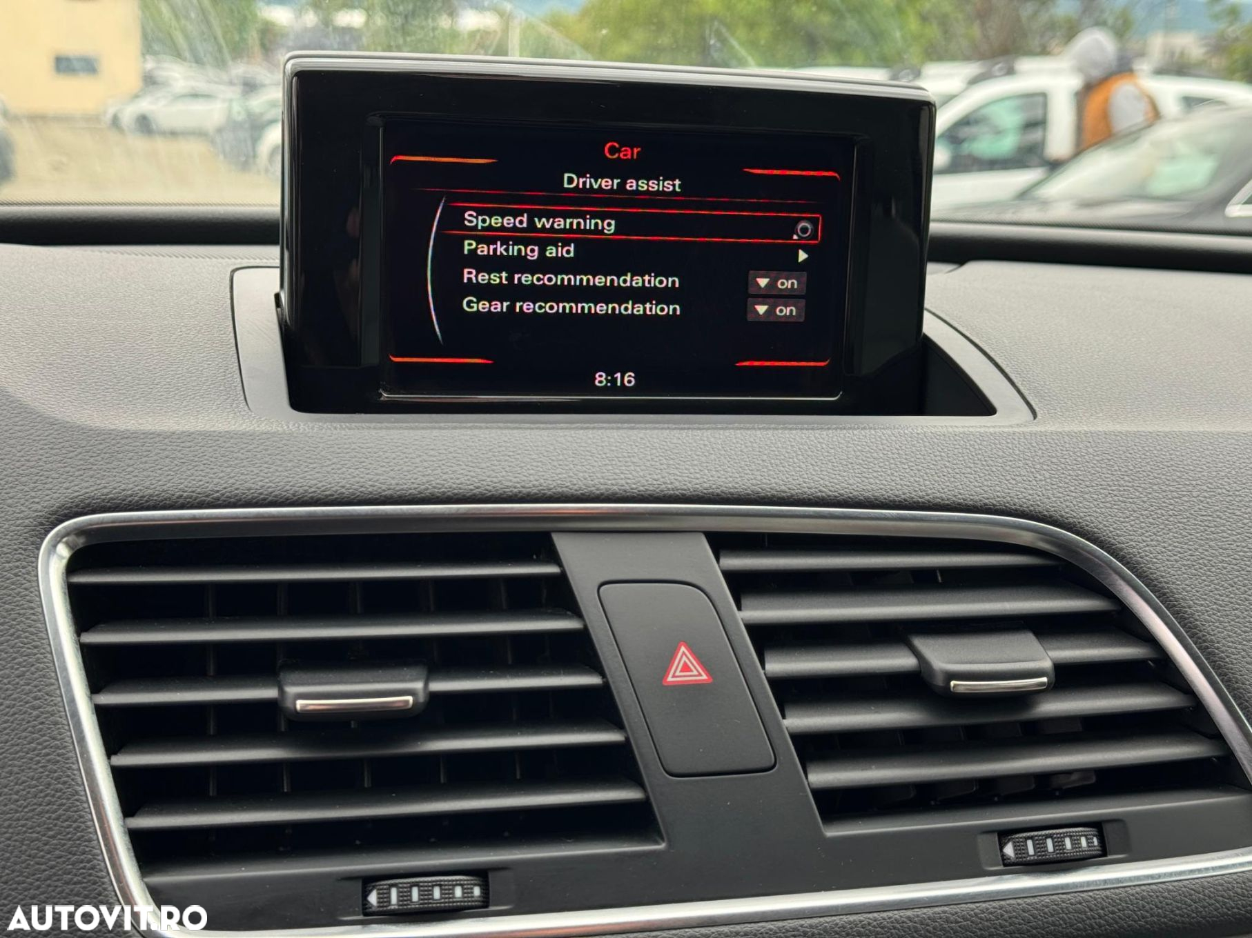 Audi Q3 - 11