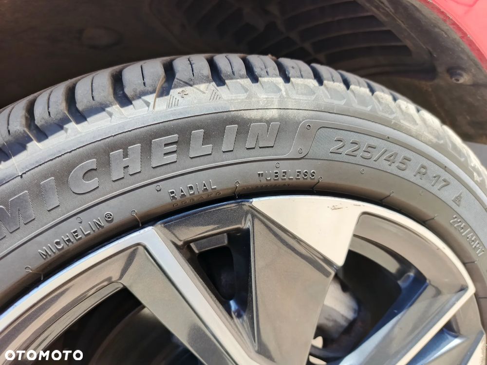 Peugeot 308 1.2 PureTech Allure Pack S&S - 26