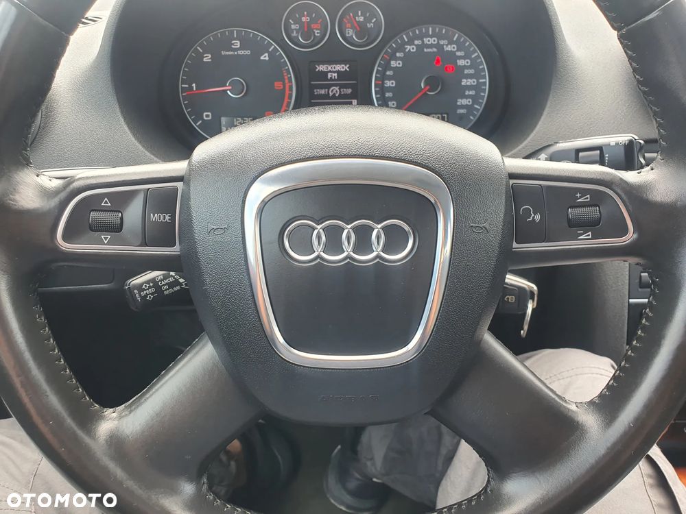 Audi A3 Sportback 1.6 TDI Ambition - 14