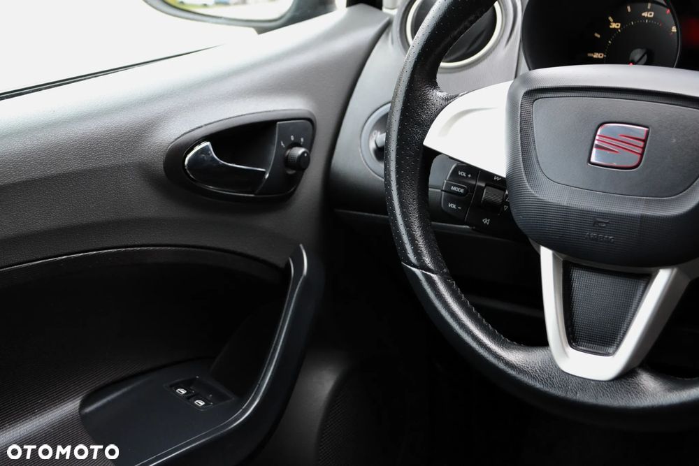 Seat Ibiza SC 1.9 TDI DPF Sport - 24