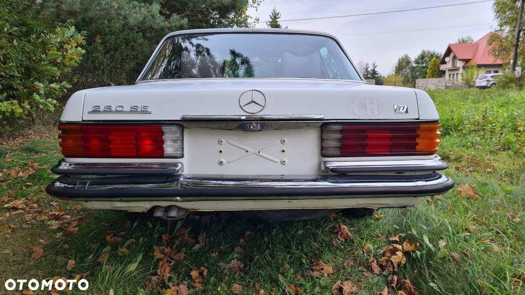 Mercedes-Benz 280 - 6