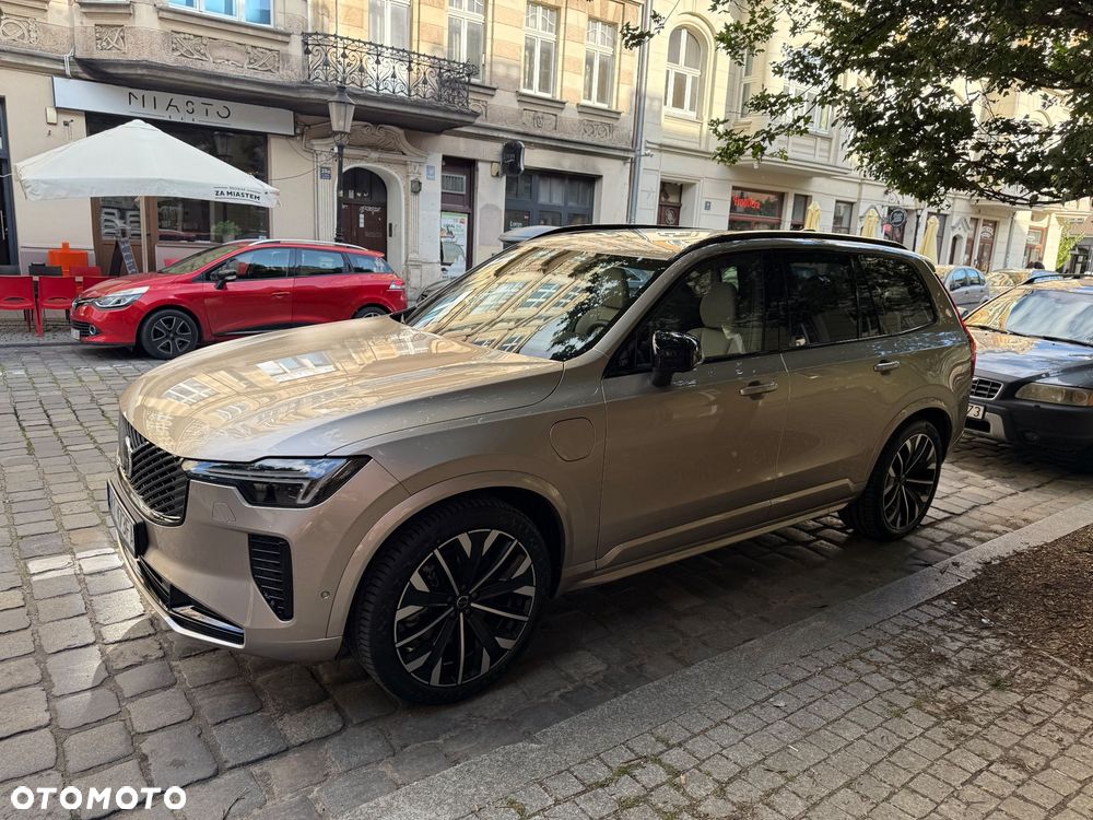 Volvo XC 90 T8 AWD Plug-In Hybrid Ultra Dark 7os - 5