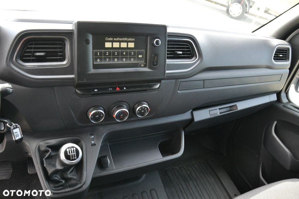 Renault Master - 16