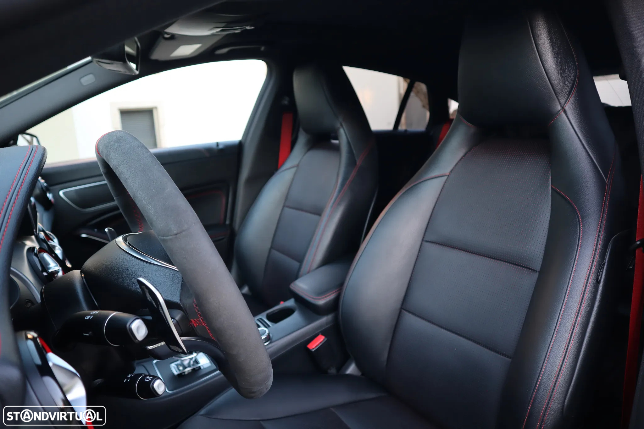 Mercedes-Benz CLA 45 AMG Shooting Brake 4Matic 7G-DCT - 18