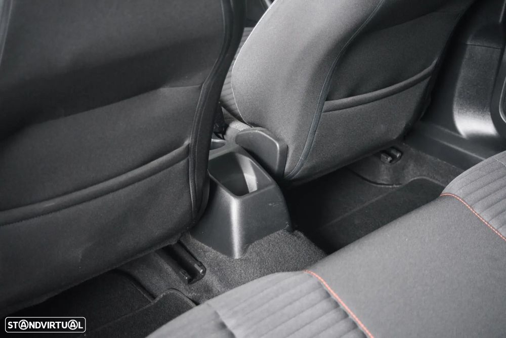 Peugeot 2008 PureTech 130 EAT8 Allure - 58