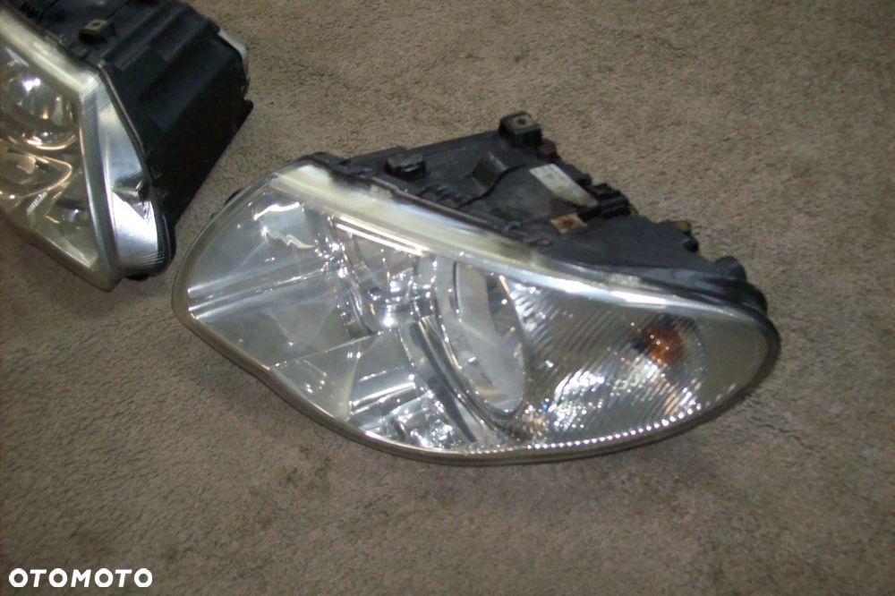 LAMPY PRZEDNIE LEWA I PRAWA CHRYSLER GRAN VOJAGER 4 LIFT ROK 04/07 EUROPA - 4