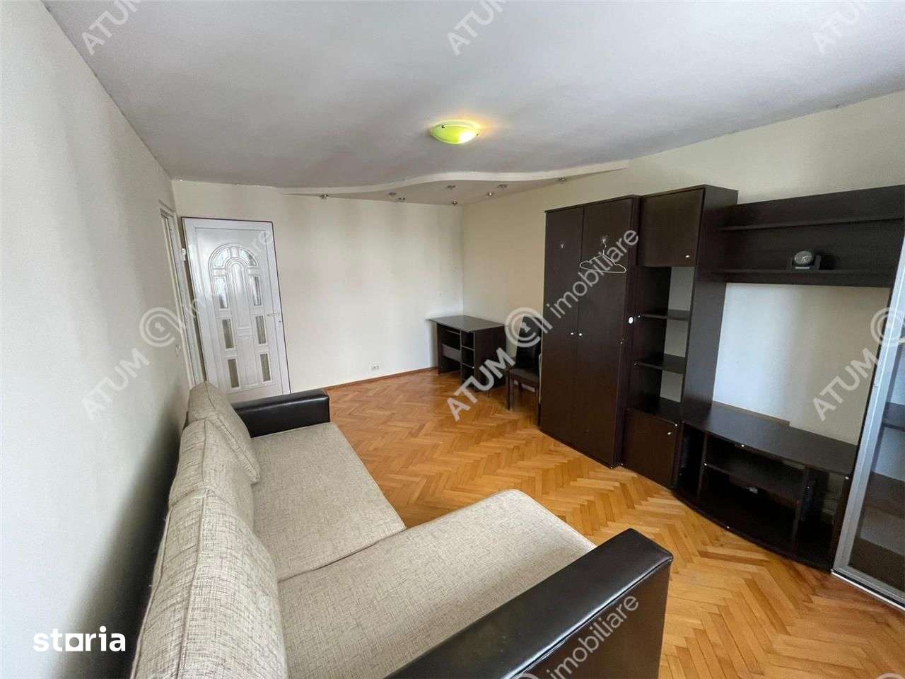 Apartament cu 2 camere decomandate balcon pivnita central din Sibiu — fotografia 3