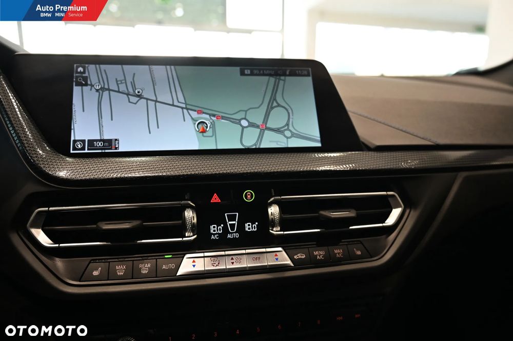 BMW Seria 2 220i xDrive - 11