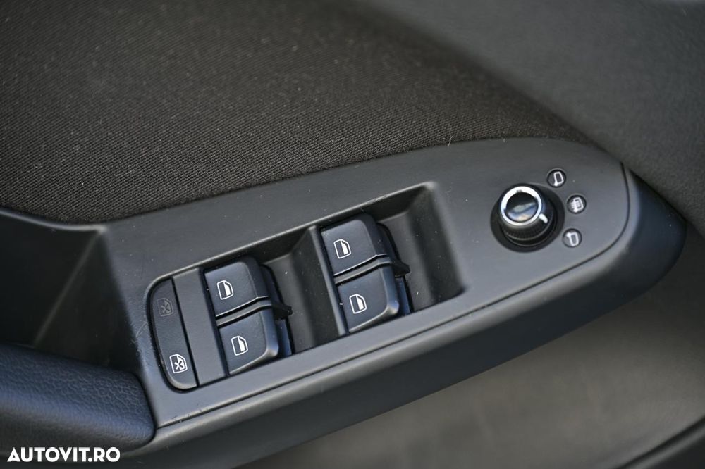 Audi A4 Limuzina 2.0 TDI DPF quattro Ambition - 14