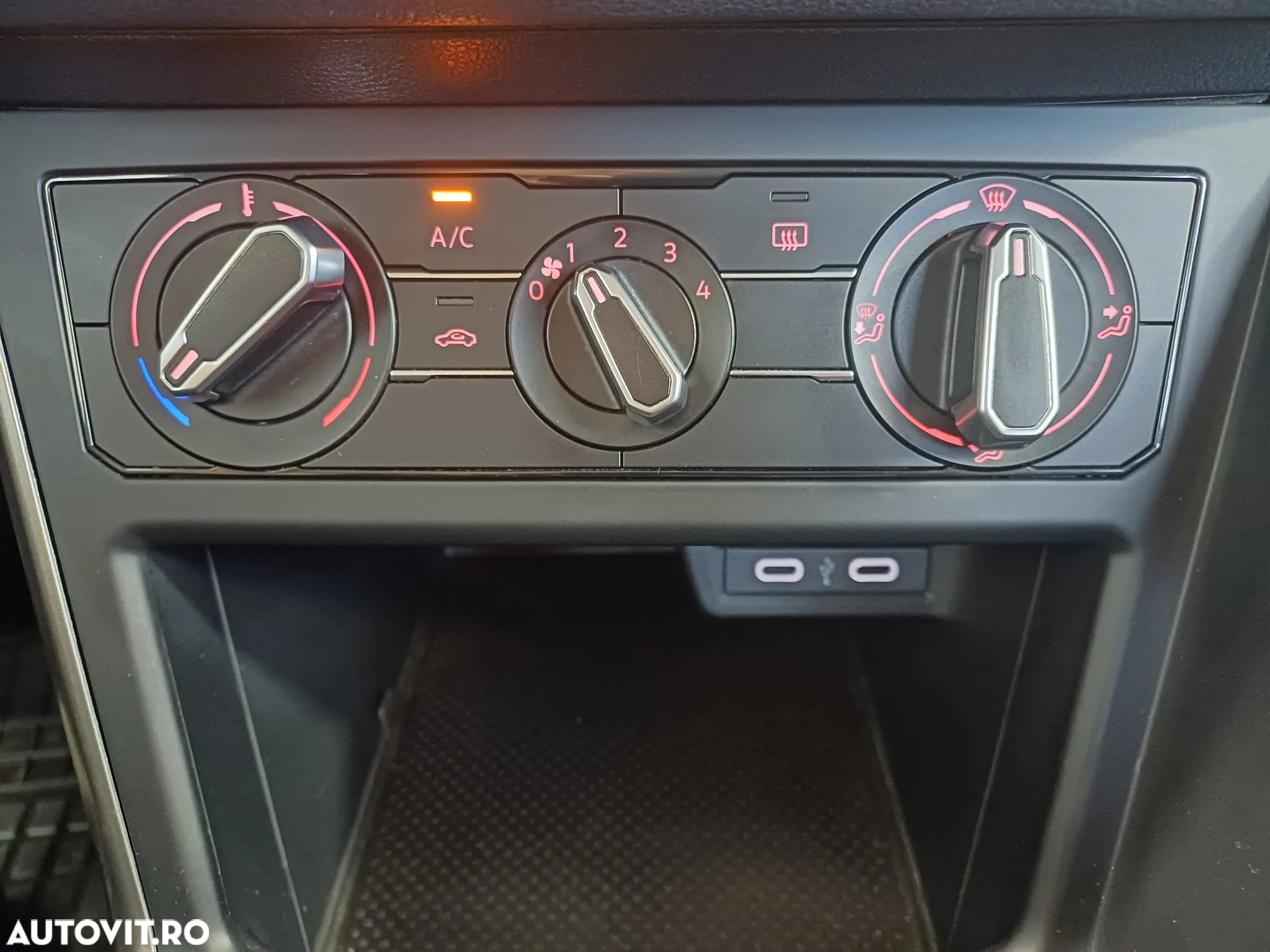 Volkswagen Polo - 23