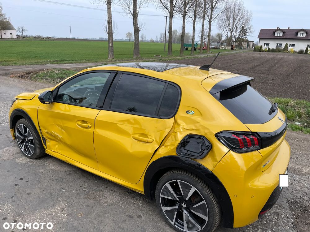 Peugeot 208 GT Line - 27