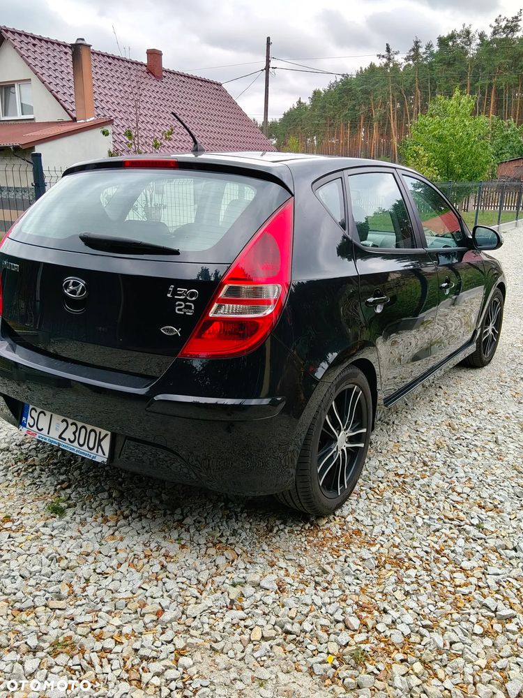 Hyundai i30 1.4 Comfort EU5 - 7