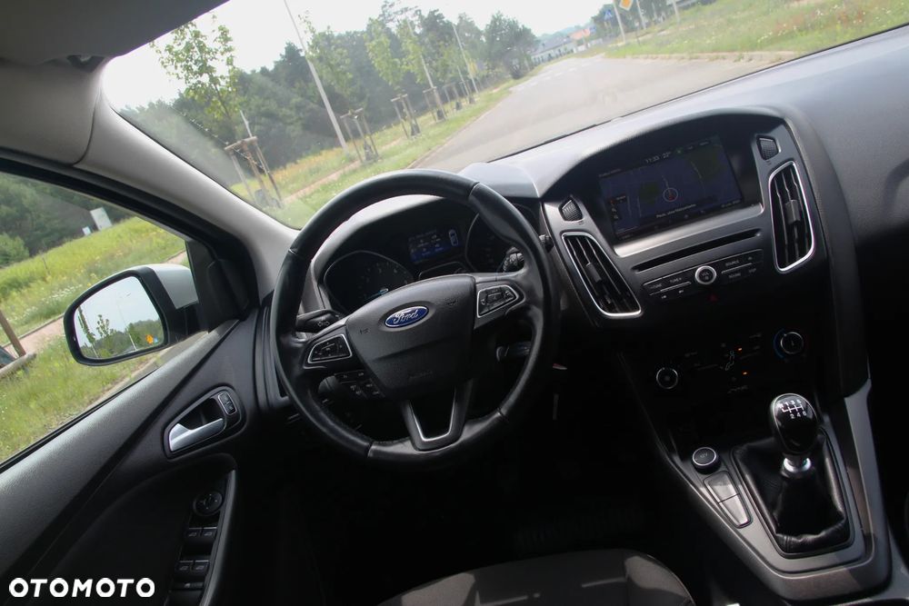 Ford Focus 1.6 TDCi DPF Start-Stopp-System Business - 26