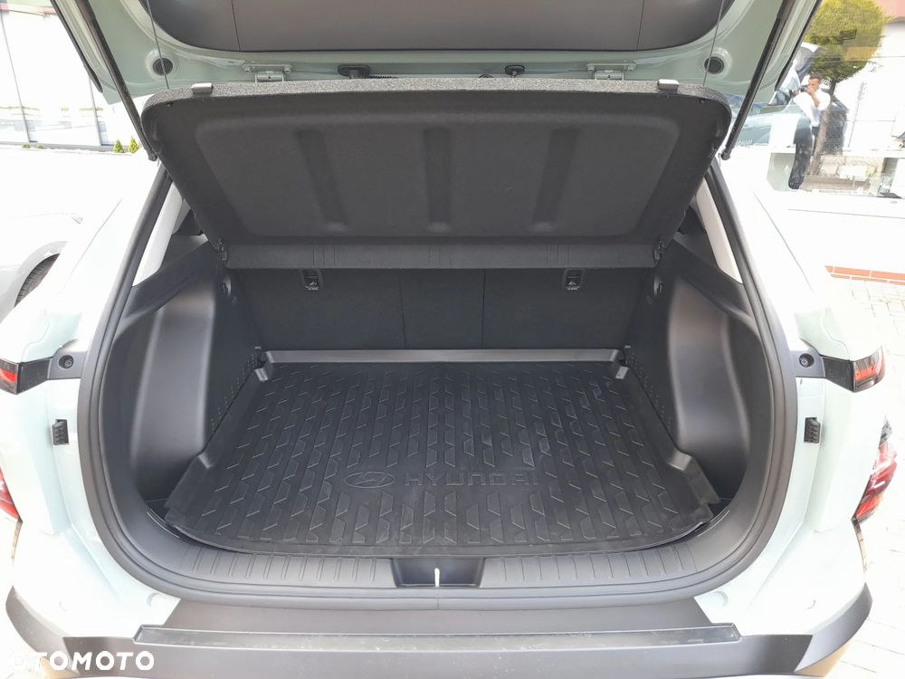 Hyundai Kona 1.6 GDI Hybrid Executive DCT - 17