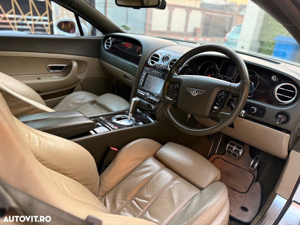 Bentley Continental GTC Speed - 10