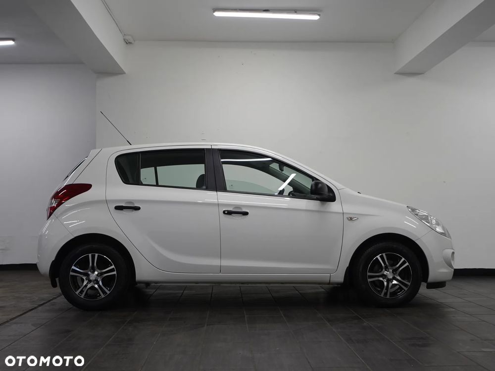 Hyundai i20 1.2 Classic - 11