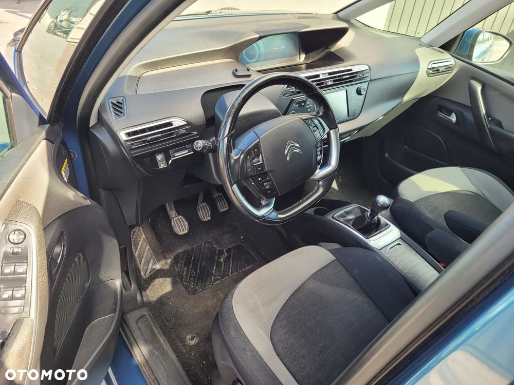 Citroën C4 Picasso - 15