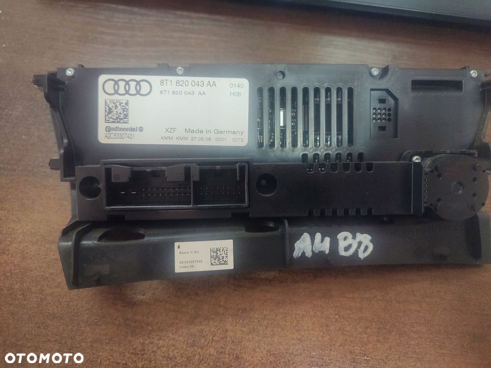 AUDI A4 B8 PANEL KLIMATYZACJI 8T1820043AA - 4