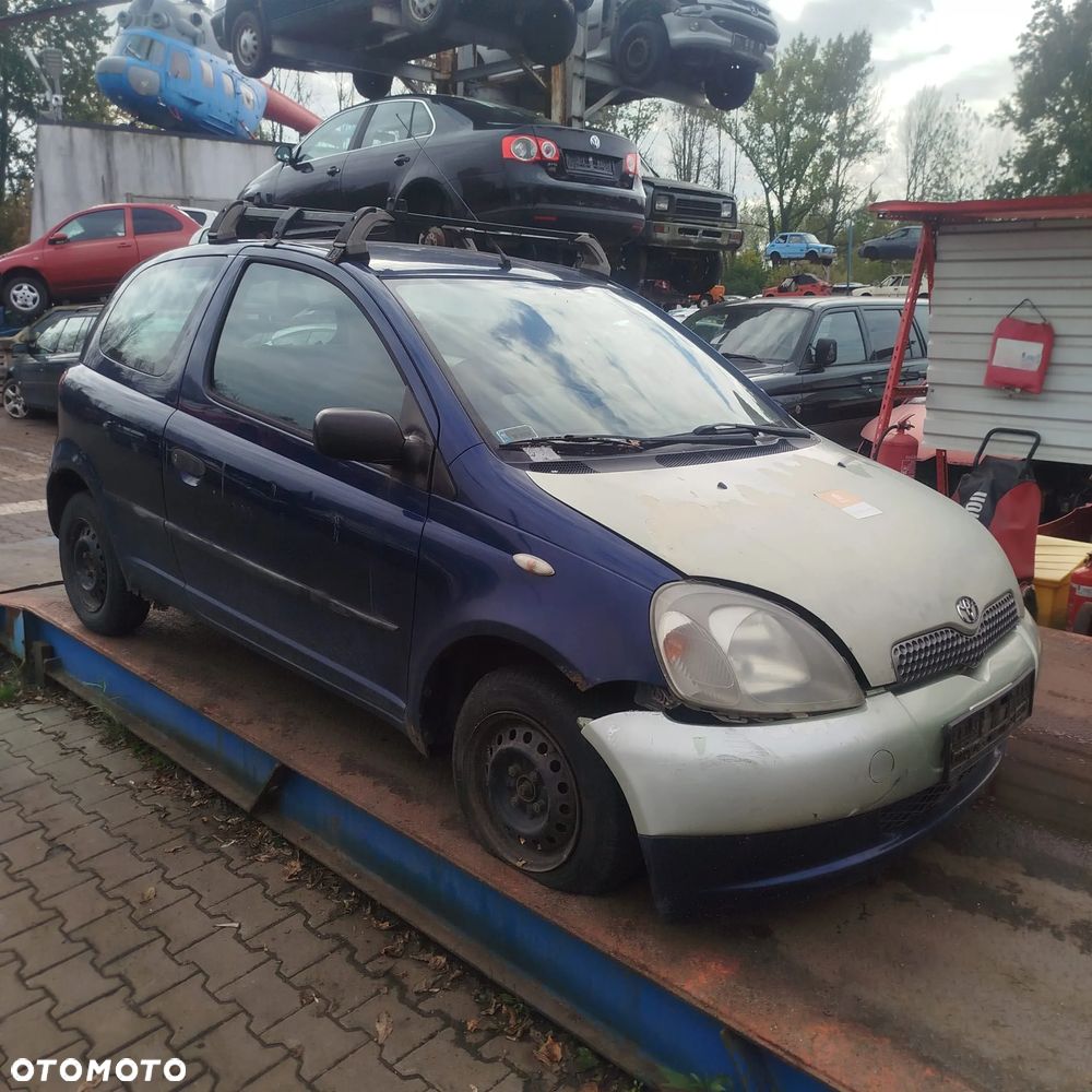 Toyota Yaris na części . - 2