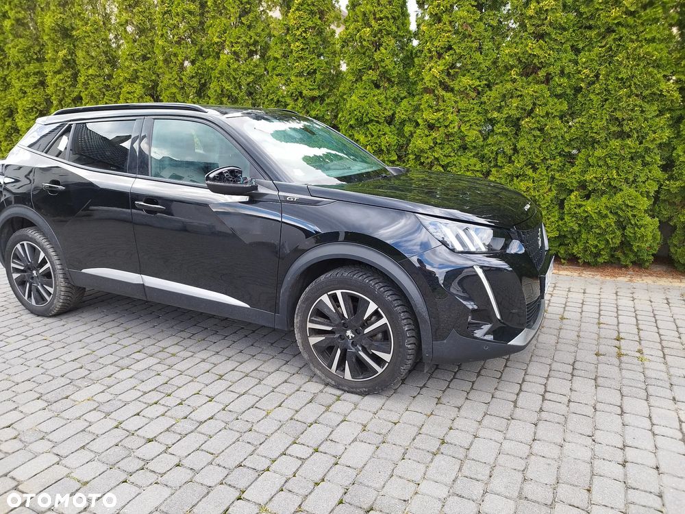 Peugeot 2008 PureTech 155 EAT8 GT - 11