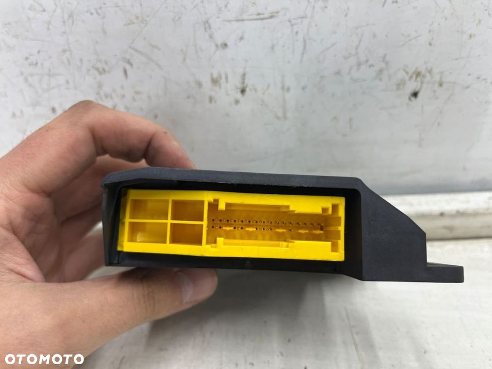 Moduł Dacia Logan 1 I Mcv Sandero I 05-14r. sterownik sensor poduszek AIRBAG 8201163278 - 2
