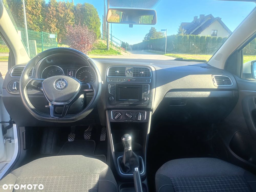 Volkswagen Polo 1.2 TSI Blue Motion Technology Comfortline - 9