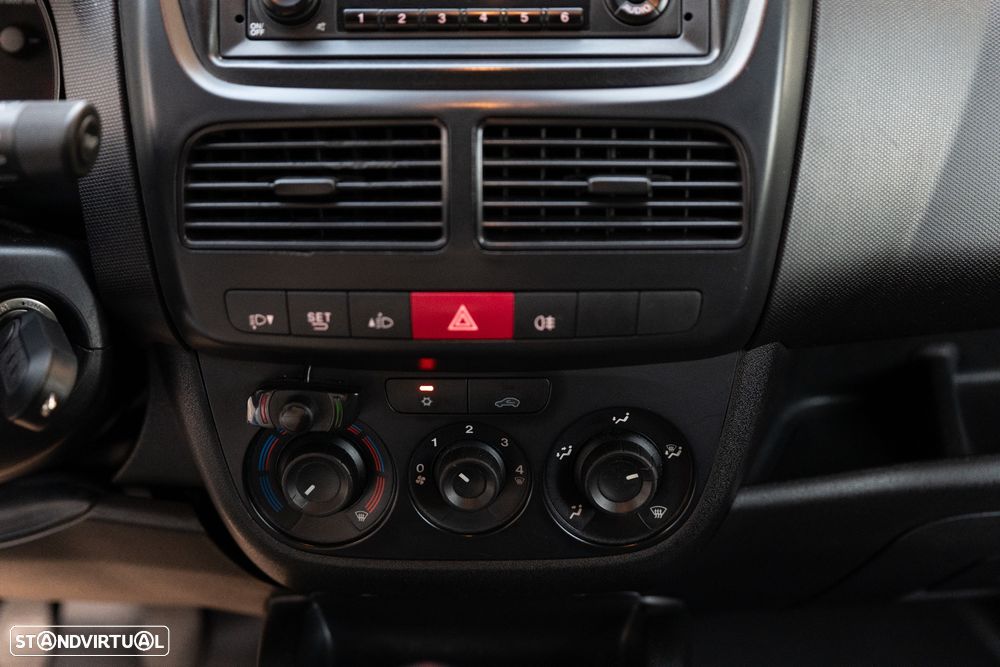 Opel Combo - 10