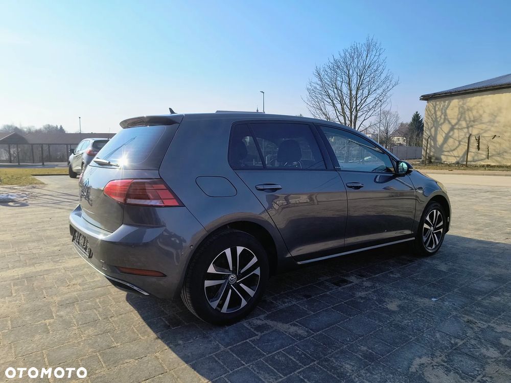 Volkswagen Golf - 13