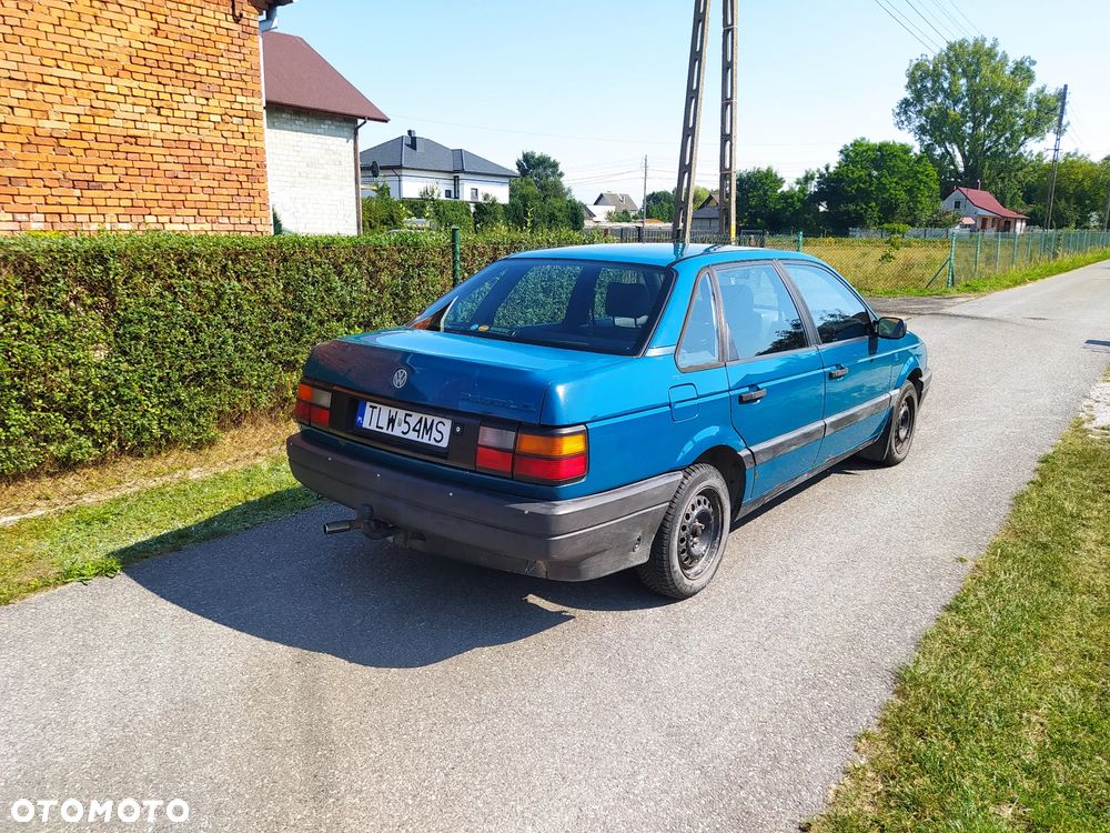 Volkswagen Passat Variant 1.6 CL - 6